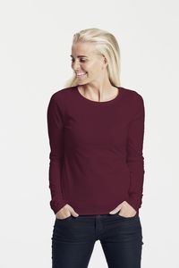 Neutral O81050 - Long-sleeved T-shirt for women Bordeaux